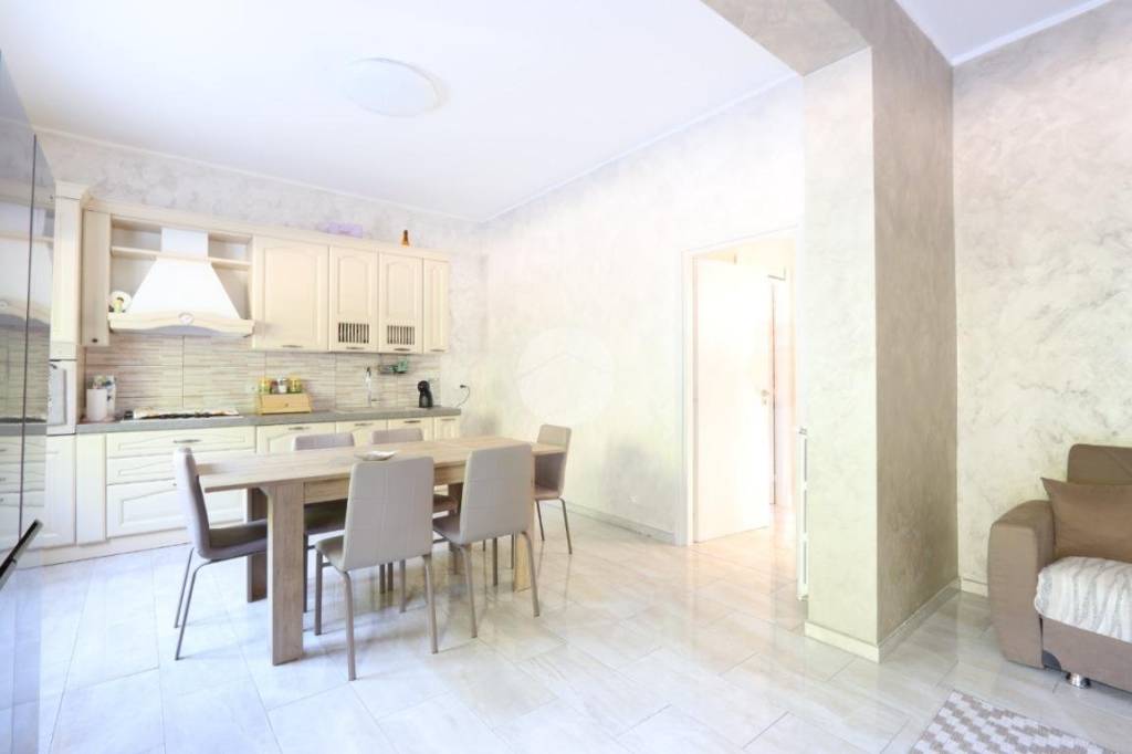 casa indipendente in vendita a Pescara in zona Colle Scorrano