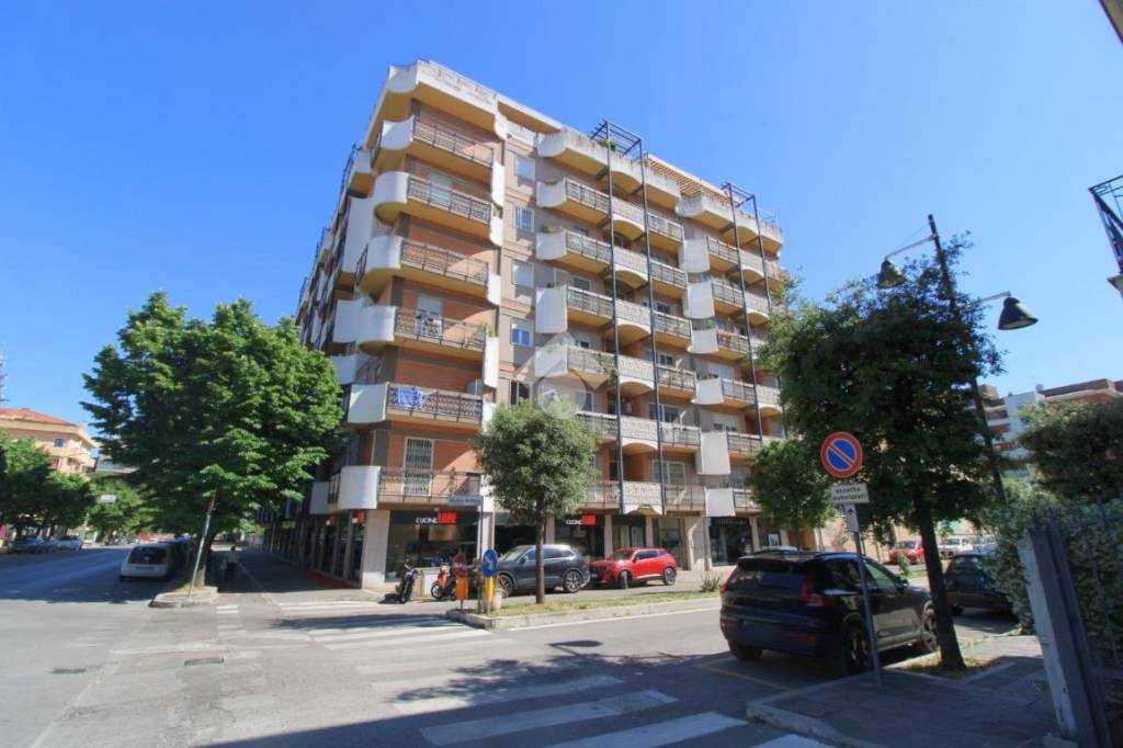 appartamento in vendita a Pescara in zona Porta Nuova