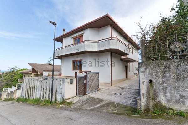 appartamento in vendita a Pescara in zona Duca degli Abruzzi