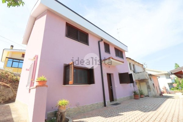 casa semindipendente in vendita a Pescara