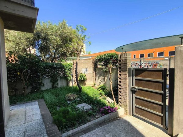 appartamento in vendita a Pescara in zona Porta Nuova