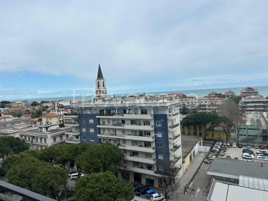 appartamento in vendita a Pescara in zona Duca degli Abruzzi