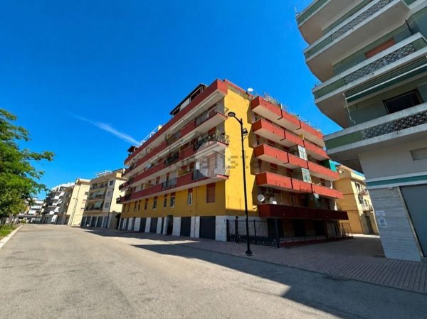 appartamento in vendita a Pescara in zona Porta Nuova