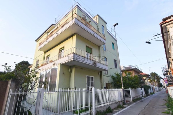 appartamento in vendita a Pescara in zona Pineta