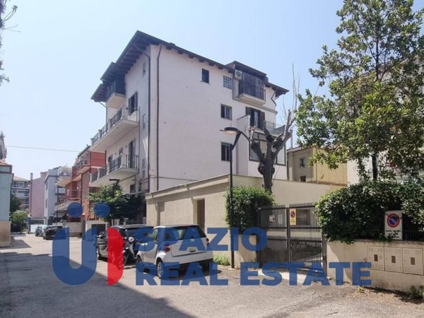 appartamento in vendita a Pescara in zona Centro Città