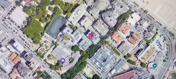 negozio in vendita a Pescara in zona Centro Città