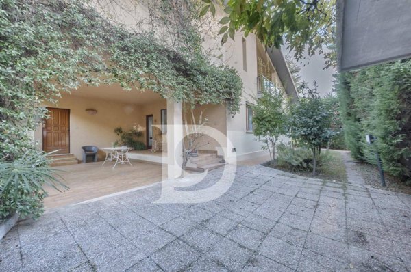 casa indipendente in vendita a Pescara in zona Villa Fabio