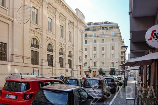 ufficio in vendita a Pescara in zona Centro Città