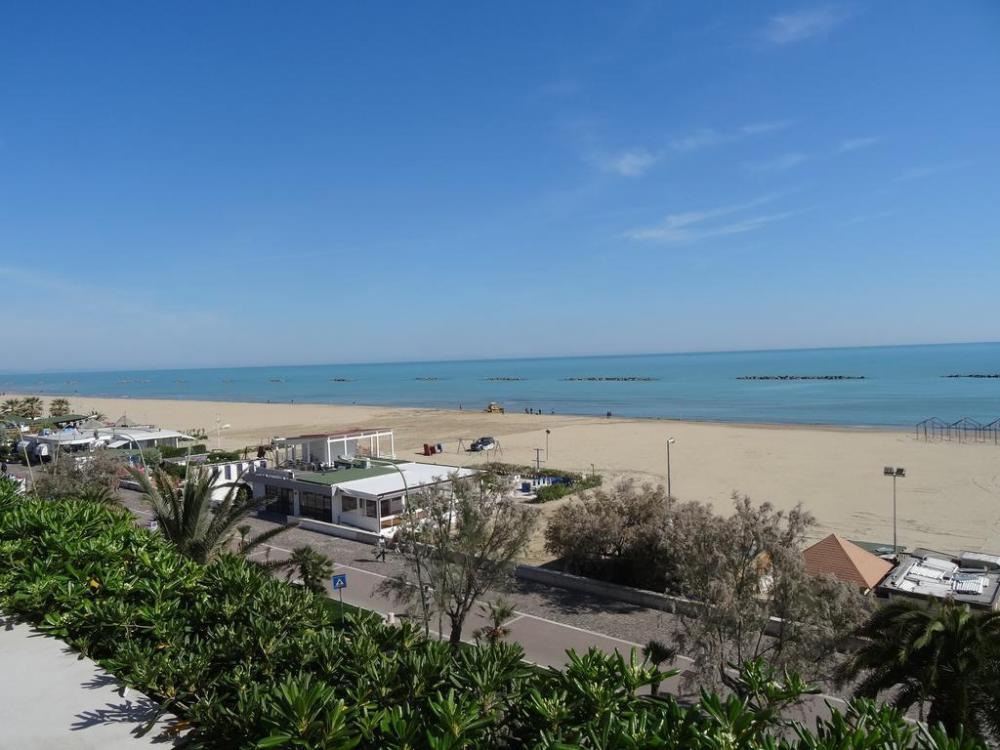 casa indipendente in vendita a Pescara in zona Pineta