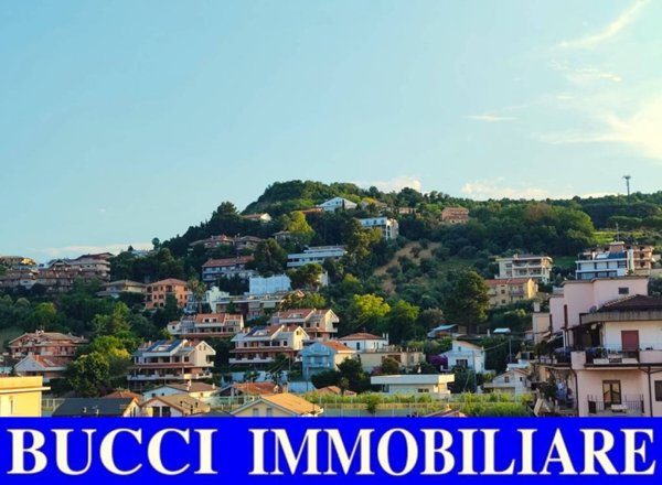appartamento in vendita a Pescara in zona Duca degli Abruzzi