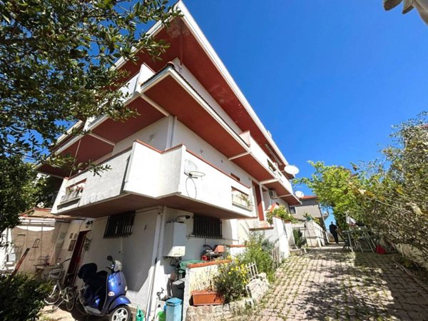 casa indipendente in vendita a Pescara in zona San Silvestro