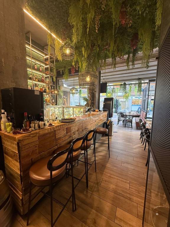 negozio in vendita a Pescara