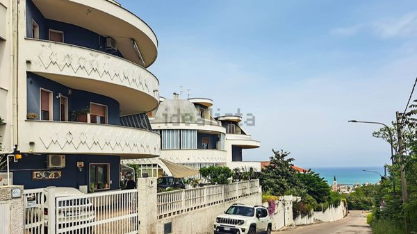 casa indipendente in vendita a Pescara in zona Colle Marino