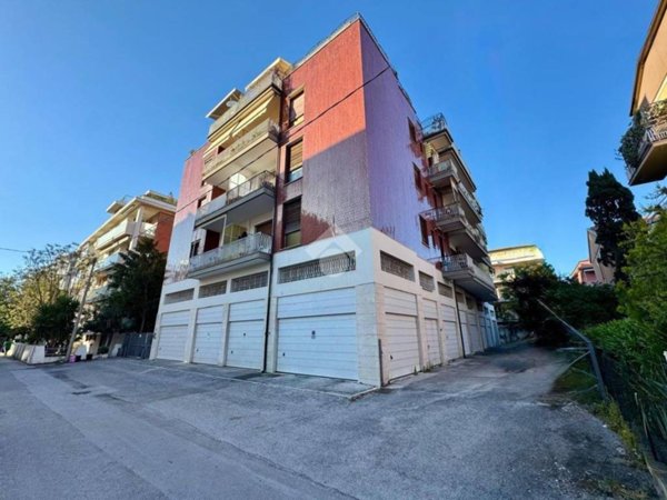 appartamento in vendita a Pescara in zona Centro Città