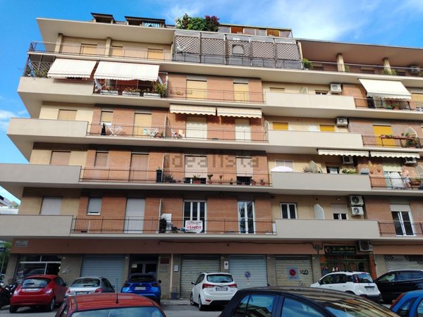 appartamento in vendita a Pescara in zona Centro Città