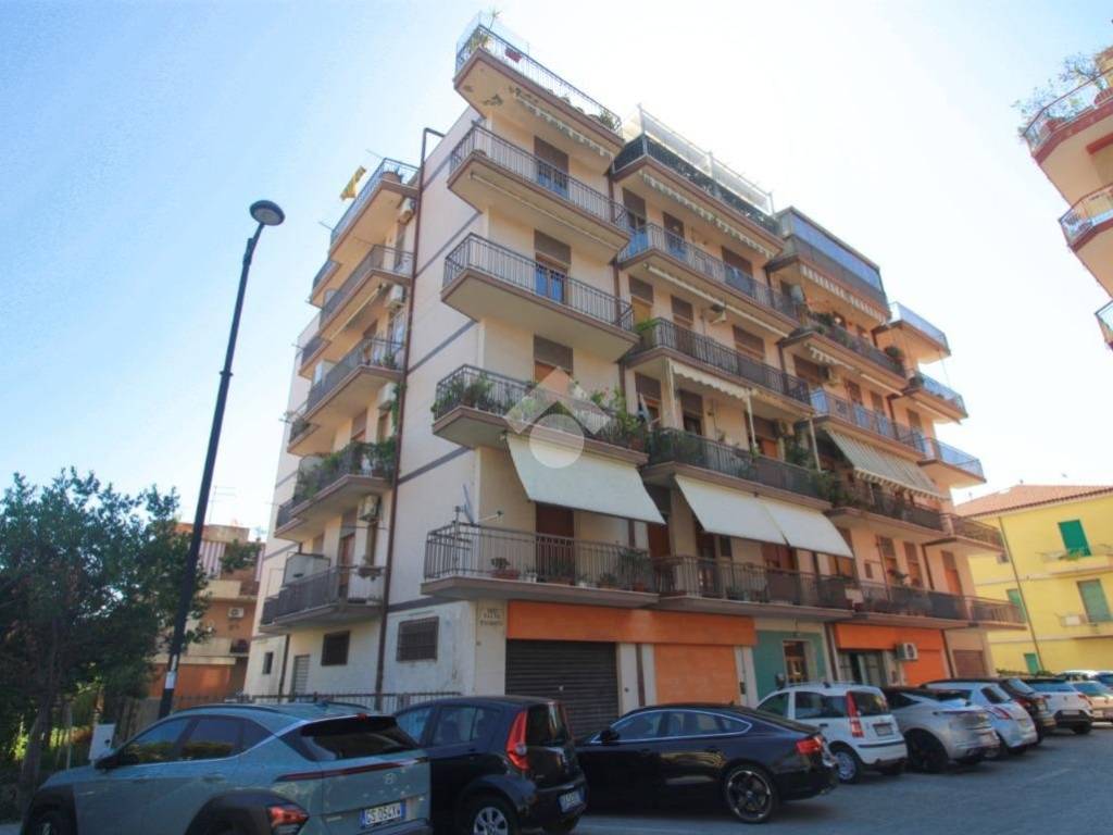 appartamento in vendita a Pescara in zona Porta Nuova
