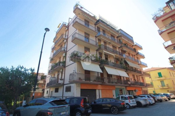 appartamento in vendita a Pescara in zona Porta Nuova
