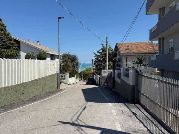 casa indipendente in vendita a Pescara in zona Colle Scorrano