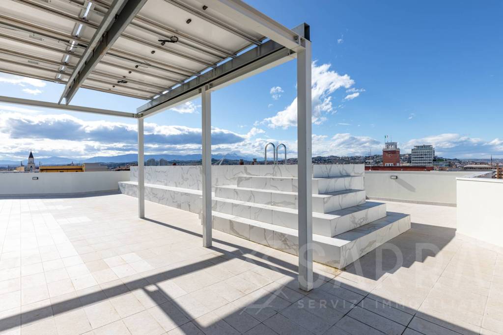 appartamento in vendita a Pescara in zona Porta Nuova