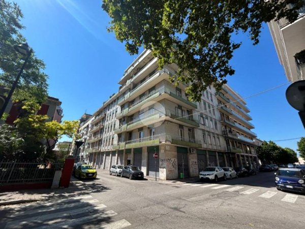 appartamento in vendita a Pescara in zona Porta Nuova