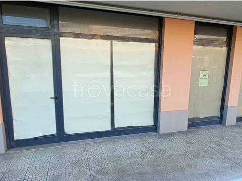 negozio in vendita a Pescara in zona Colle Innamorati