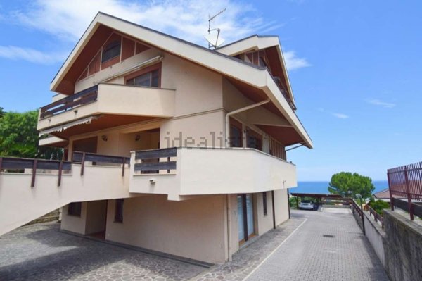 appartamento in vendita a Pescara in zona Castellammare