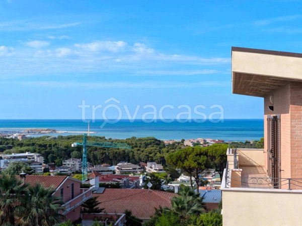 appartamento in vendita a Pescara in zona Pineta