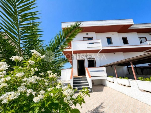 casa indipendente in vendita a Pescara in zona San Silvestro