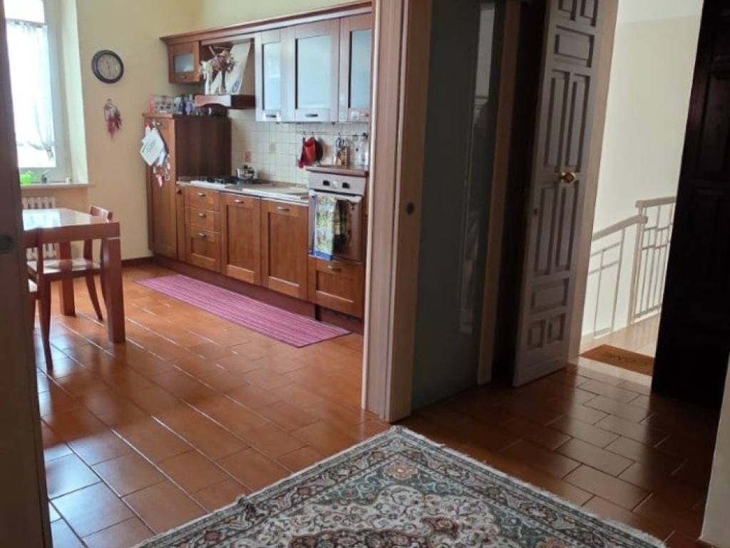 casa indipendente in vendita a Pescara in zona Centro Città