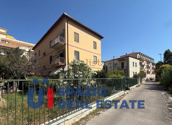 appartamento in vendita a Pescara in zona Stadio