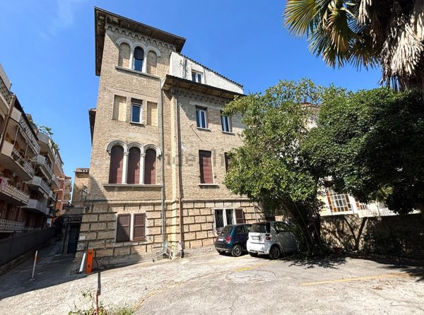 appartamento in vendita a Pescara