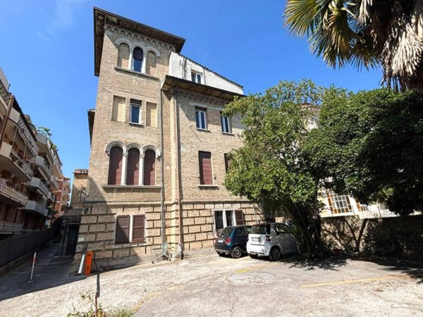 appartamento in vendita a Pescara