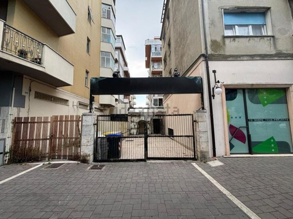 appartamento in vendita a Pescara in zona Stadio