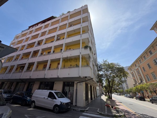 appartamento in vendita a Pescara in zona Porta Nuova