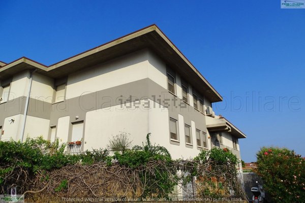 casa indipendente in vendita a Pescara in zona Colle Marino