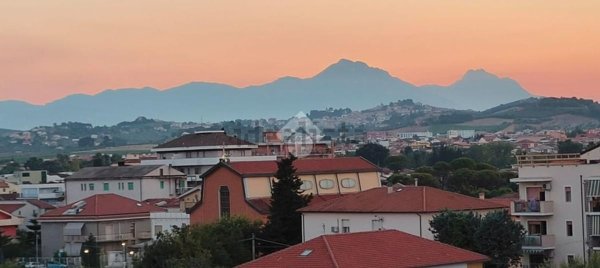 appartamento in vendita a Pescara