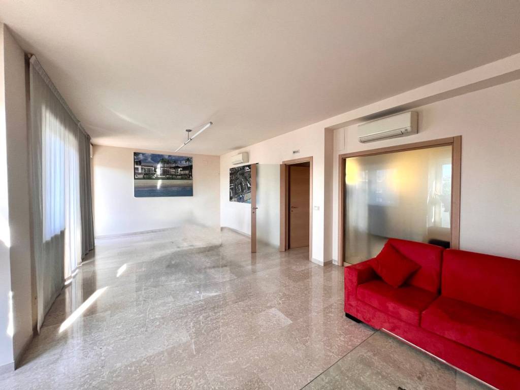 appartamento in vendita a Pescara in zona Centro Città