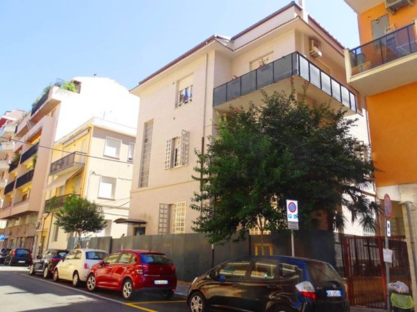 appartamento in vendita a Pescara in zona Centro Città