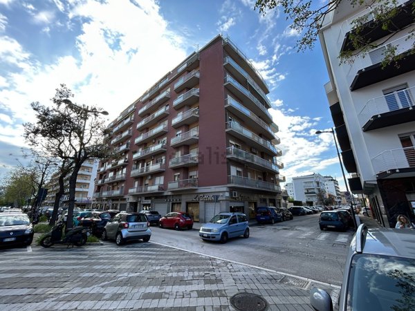 appartamento in vendita a Pescara in zona Stadio