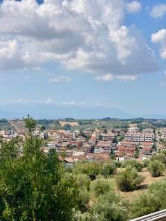 casa indipendente in vendita a Pescara