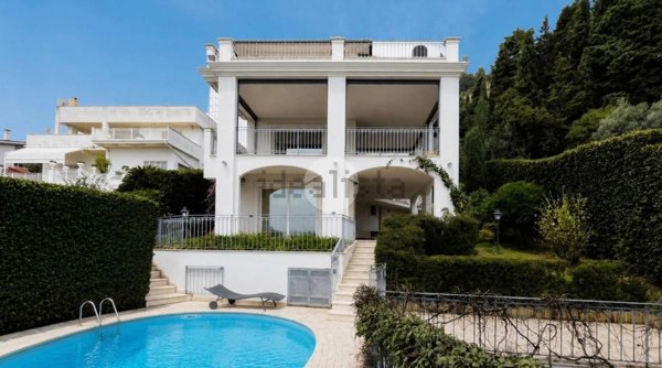 casa indipendente in vendita a Pescara in zona Castellammare