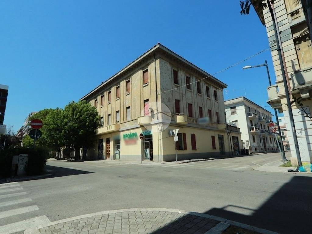 appartamento in vendita a Pescara in zona Porta Nuova