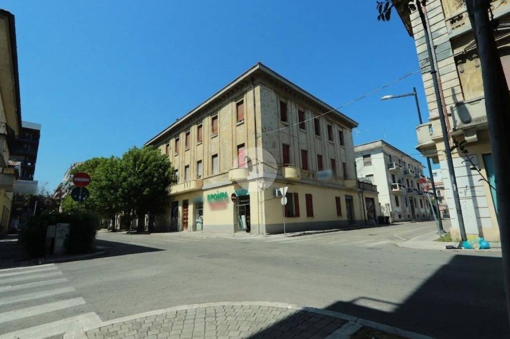 appartamento in vendita a Pescara in zona Porta Nuova
