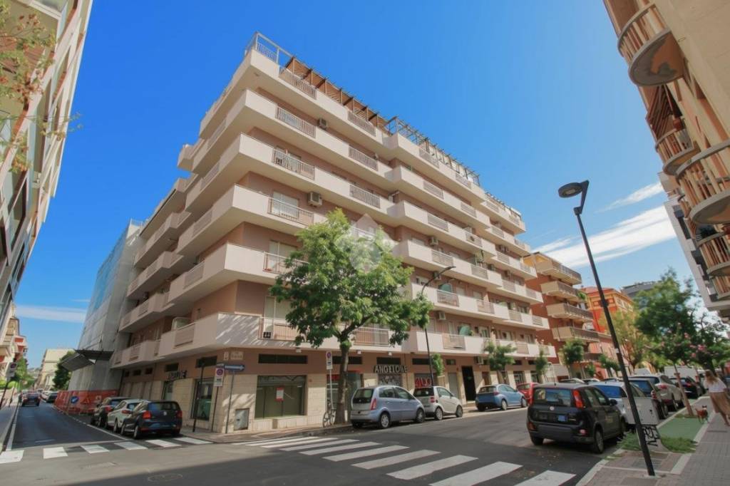 appartamento in vendita a Pescara in zona Porta Nuova