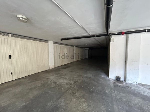 box auto in vendita a Pescara in zona Porta Nuova
