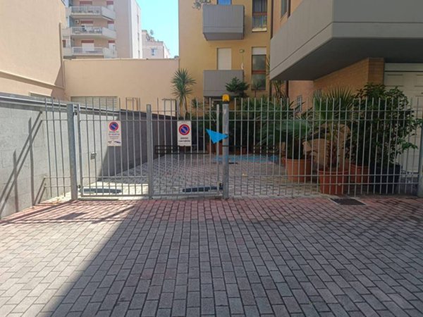 box auto in vendita a Pescara in zona Porta Nuova