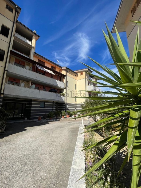 appartamento in vendita a Pescara in zona Colle di Mezzo