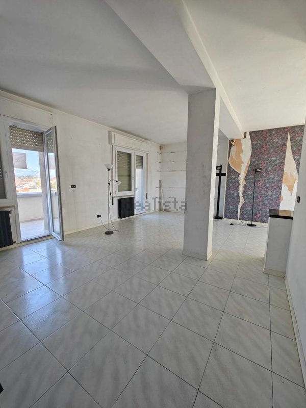 appartamento in vendita a Pescara in zona Porta Nuova