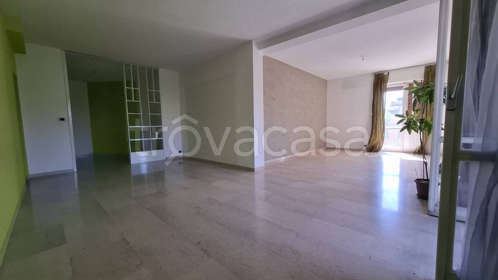 appartamento in vendita a Pescara in zona Leopoldo Muzii
