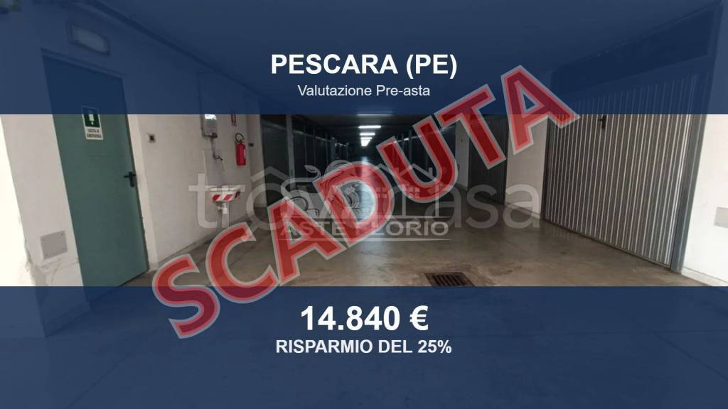box auto in vendita a Pescara